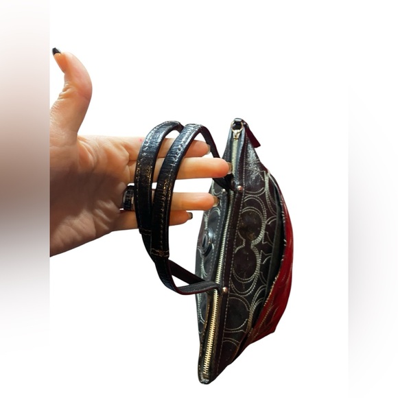 Coach Signature Stripe Stitched Black Leather Tote Bag - Picture 5 of 8